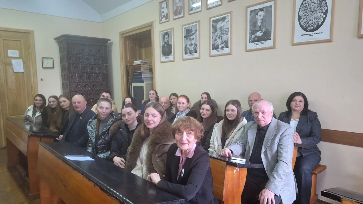 Захід присвячений дню рідної мови